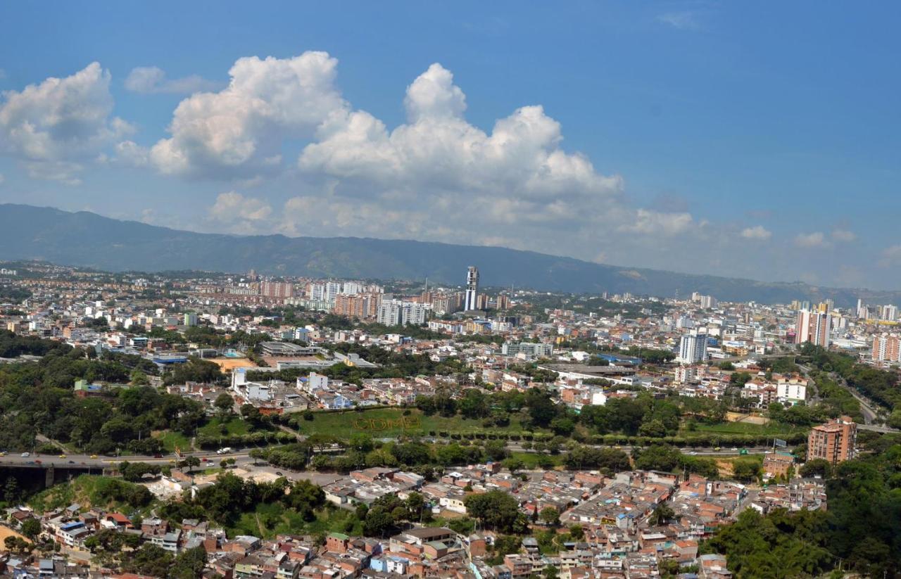 Holiday Inn Bucaramanga Cacique, An Ihg Hotel Экстерьер фото